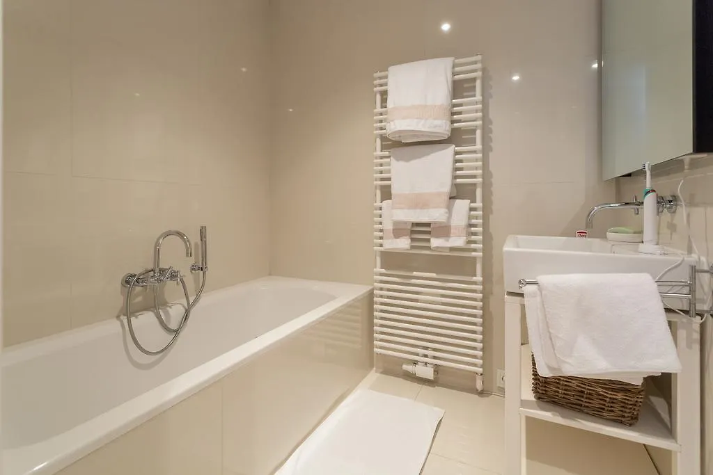 Daire 450M² Luxus-Wohnung Mit Dachterrasse Viyana
